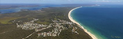 Rainbow Beach to Fraser Island - QLD (PBH4 00 16195)